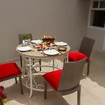 Lavin אנטליה