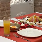 מלון Lavin אנטליה