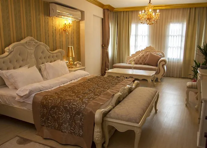 Lavin Antalya