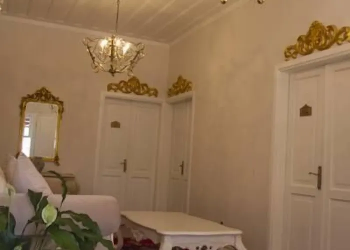 Hotel Lavin 5*