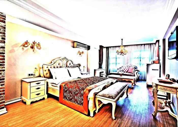 Lavin Antalya