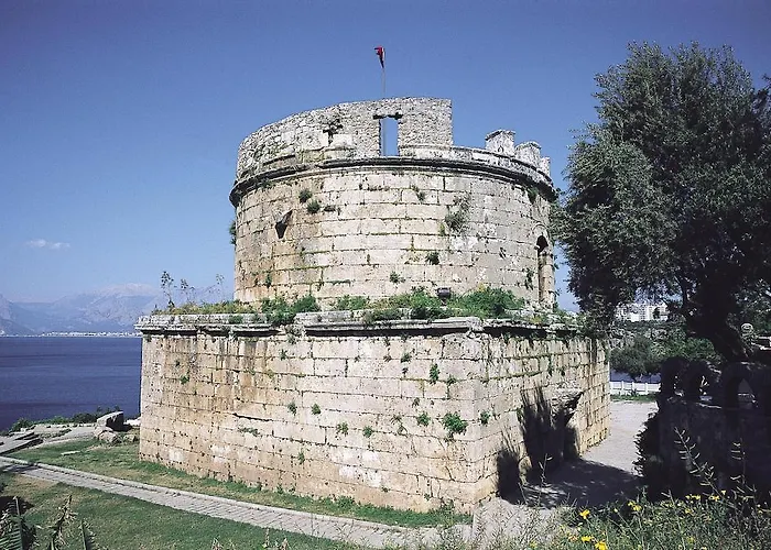 Lavin Ξενοδοχείο