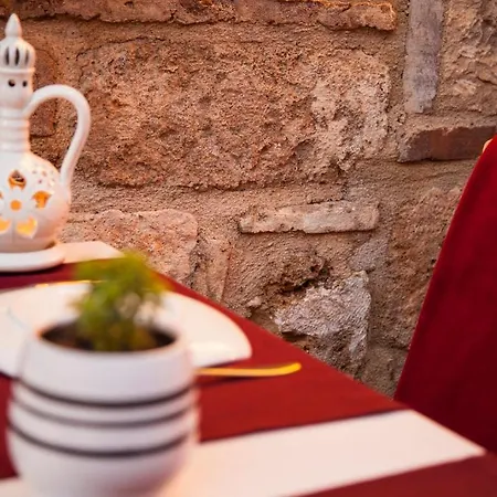 מלון Lavin אנטליה