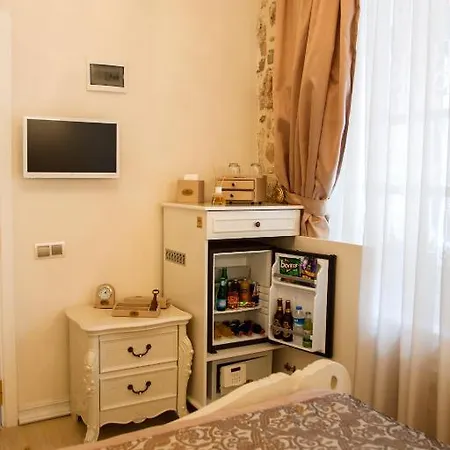 Otel Lavin 5*